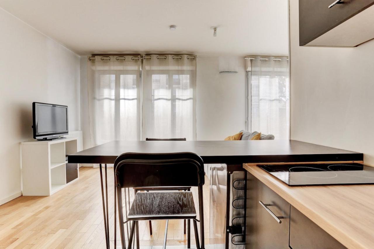 Le Curie - Saint Cyr Apartment Luaran gambar